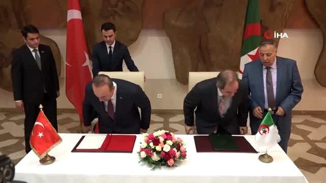 - Bakan Çavuşoğlu: Bu harekat bölgenin istikrarı ve güvenliği için önemli bir harekat olacak -...