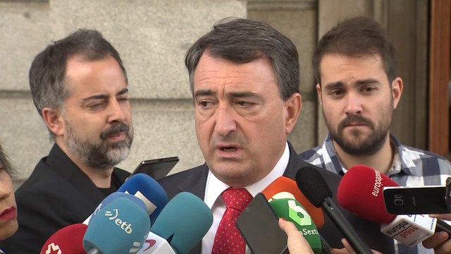 Aitor Esteban carga contra las prisas de Sánchez