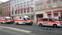 - Almanya'da sinagog yakınında makineli tüfekle saldırı: 1 gözaltı- Saldırganların kaçmaması için...