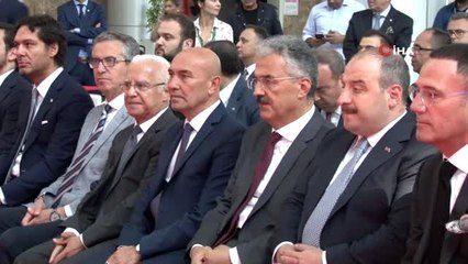 Bakan Varank, öğrencilerle "çek-at" oynadı