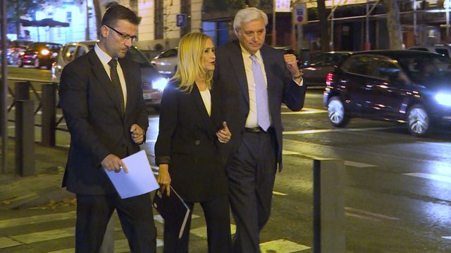 Cifuentes sale de la Audiencia Nacional tras su declaración