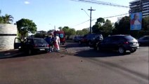 Carros se envolvem em colisão no cruzamento das Ruas Marechal Rondon e Maranhão