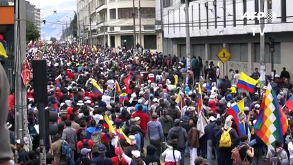 Equatorianos protestam