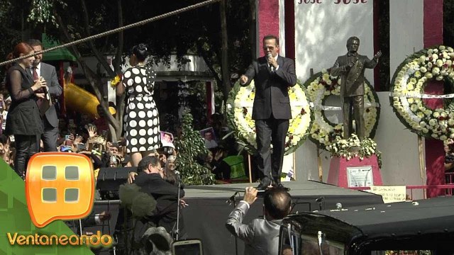 ¡Los fanáticos de José José desbordaron emoción en la colonia Clavería! | Ventaneando