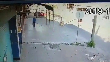 Robaron un camión de caudales de la puerta  de un banco Supervielle en La Matanza