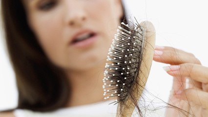 बाल झड़ने से रोकने के लिए शैंपू नहीं करें ये बदलाव | How To Stop Hair Loss | Boldsky