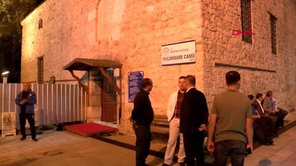 Antalya camilerde mehmetçiğin zaferi için dua edildi