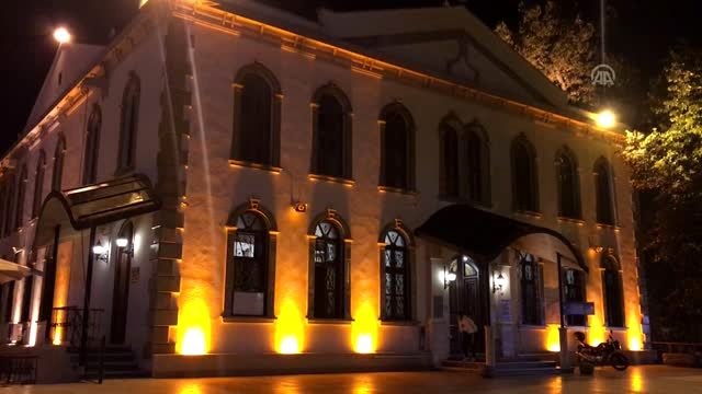 Camilerde Fetih suresi okundu