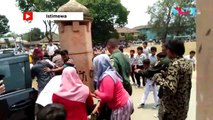 VIDEO: Detik-detik Menkopolhukam Wiranto Ditusuk