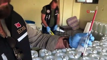 Deterjan imalathanesi görünümlü sahte içki deposuna operasyon