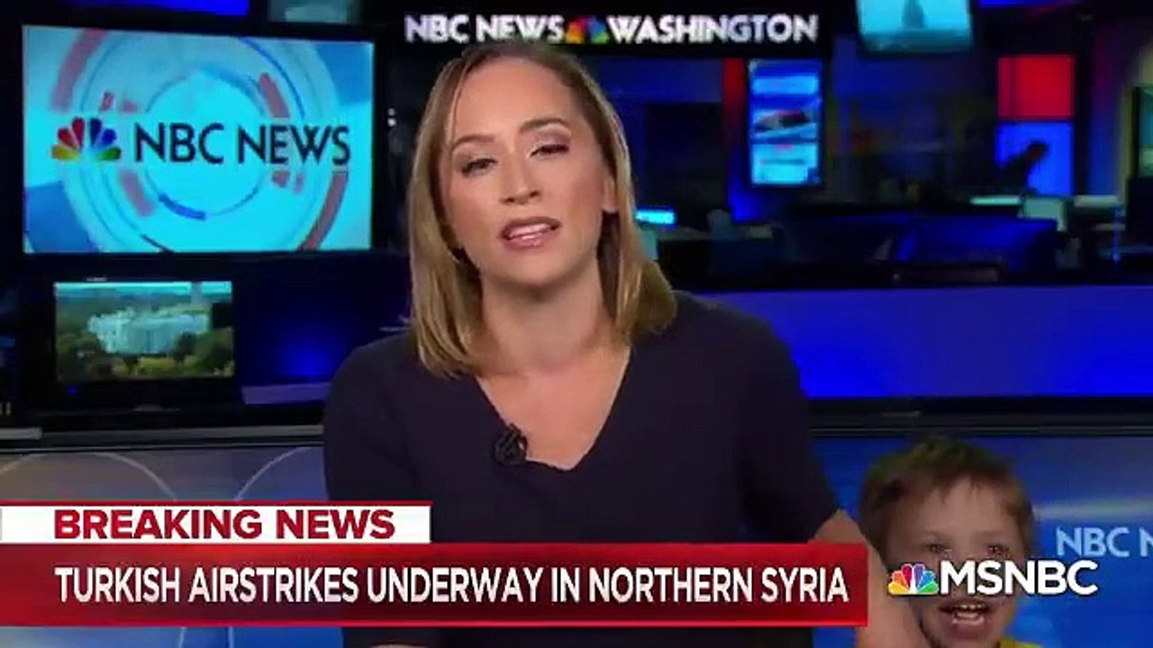 Etats-Unis : Une journaliste de MSNBC perturbée en plein direct par son fils