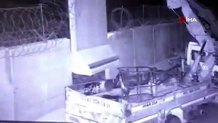 Komandoların açılan duvardan Suriye'ye girdiği görüntüler