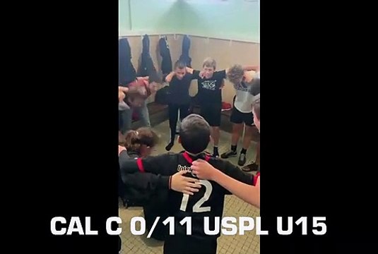 DANS LES VESTIAIRES DES ROUGES ET NOIRS