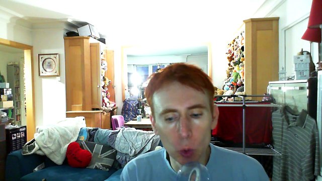 Wiwi égratigne sympathie pour Adonis (je suis libre) de S.O.S (Joue Boudu)