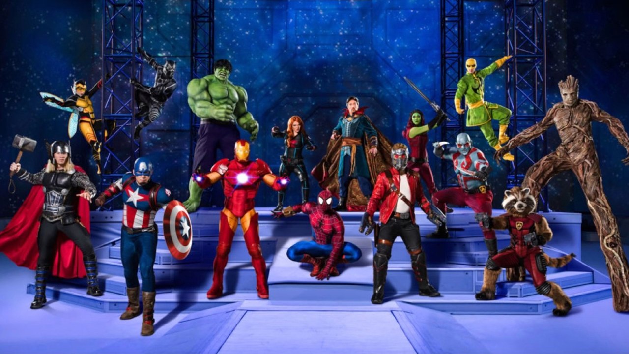 Marvel Universe LIVE: Superhero school - fighti...