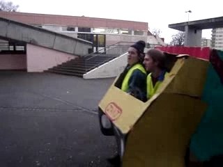 Camion poubelle + musique