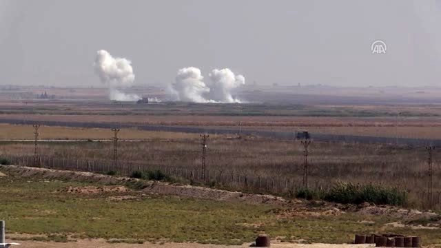 Barış Pınarı Harekatı - Tel Abyad'daki terör hedefleri obüs atışlarıyla vuruluyor (4)