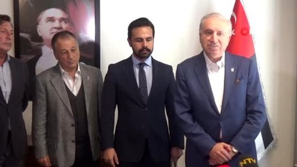 Hürser Tekinoktay listesini verdi