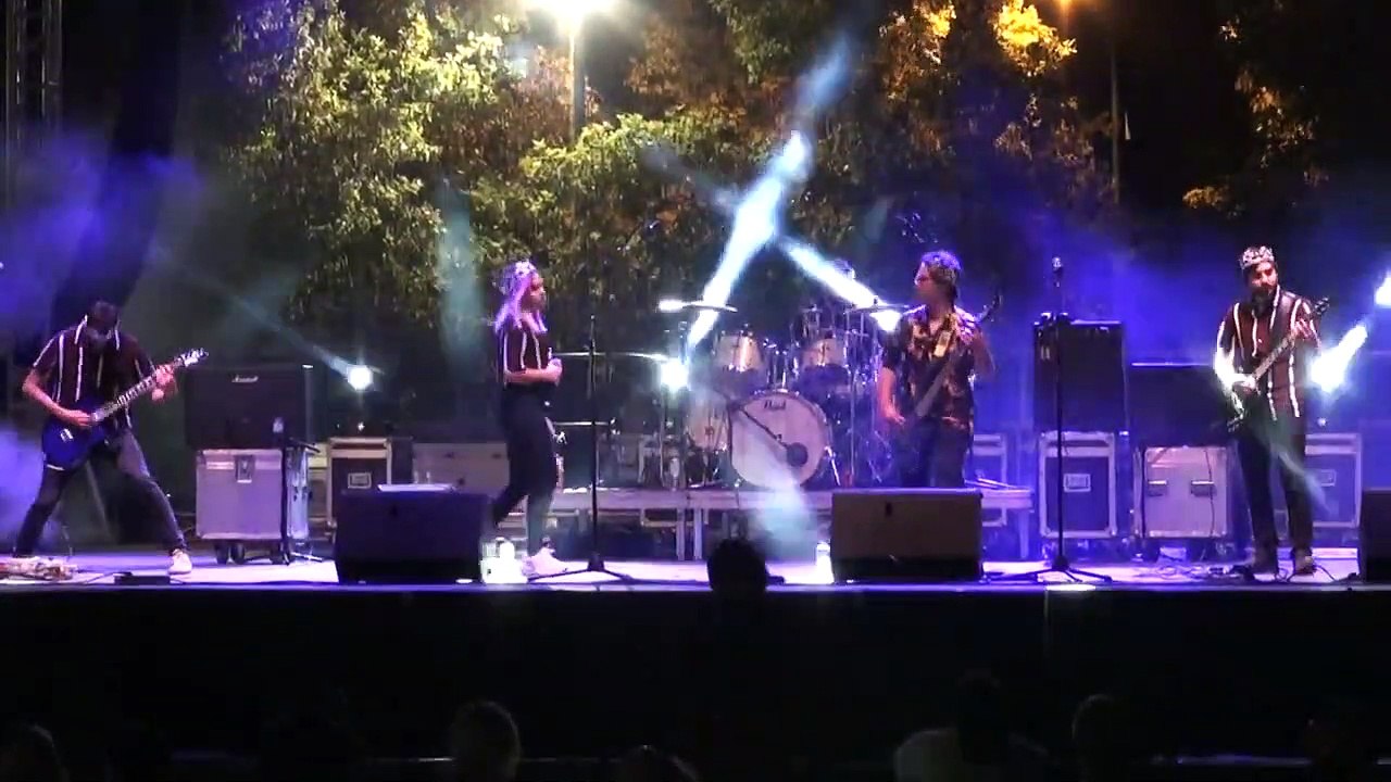 Actuación de 'Buenos Dias Su Majestad' en las Fiestas de San Nicasio 2019