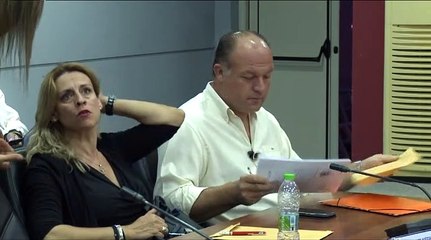 Δημοτικό Συμβούλιο για κοριό στο γραφείο του δημάρχου