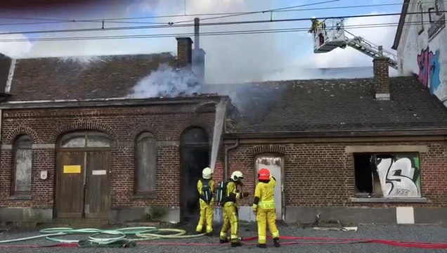 Incendie dans l'ancienne gare de Rhisnes