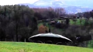 UFO In Germany Aliens Are Clearly Visible Behind It
