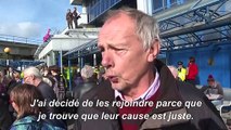 Les manifestants pour le climat tentent d'