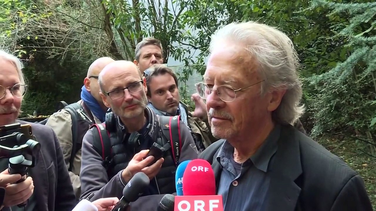 Peter Handke 'glücklich, aber müde'