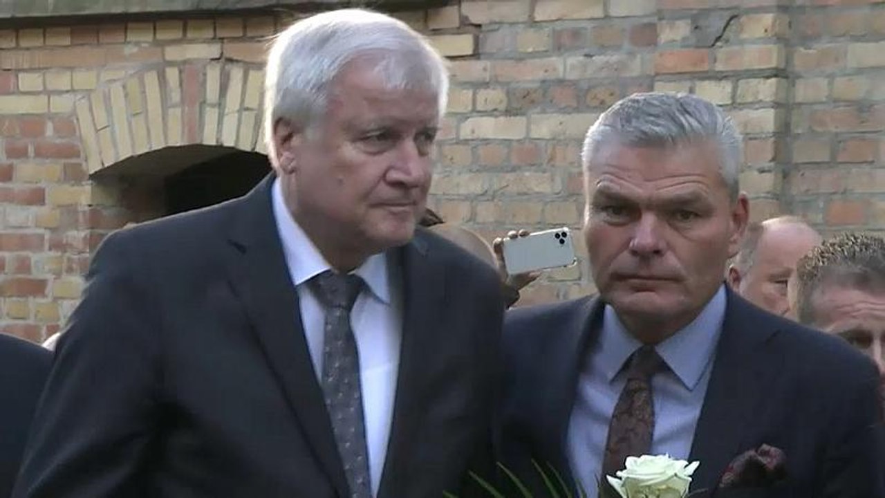 Seehofer: „Eigentlich immer mit einem Anschlag rechnen“