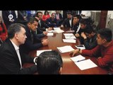 Normalistas negocian con Segob para liberación de 92 choferes