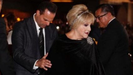 Anel  sufre crisis nerviosa tras funeral de José José