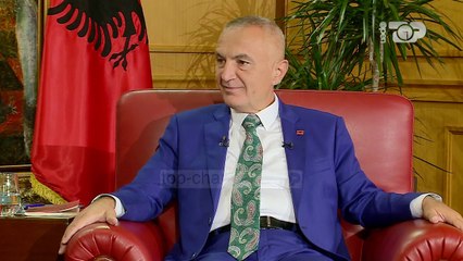 下载视频: Një ditë përpara vendimit të Komisionit të Venecias, Presidenti Meta flet ekskluzivisht për Open