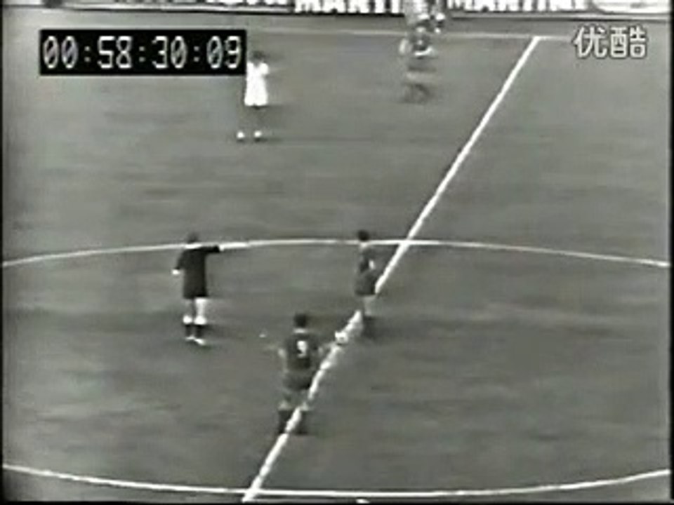 UEFA Cup der Cupsieger 1967-68 1-2 Finale - AC Milan vs Bayern München - 2.HZ