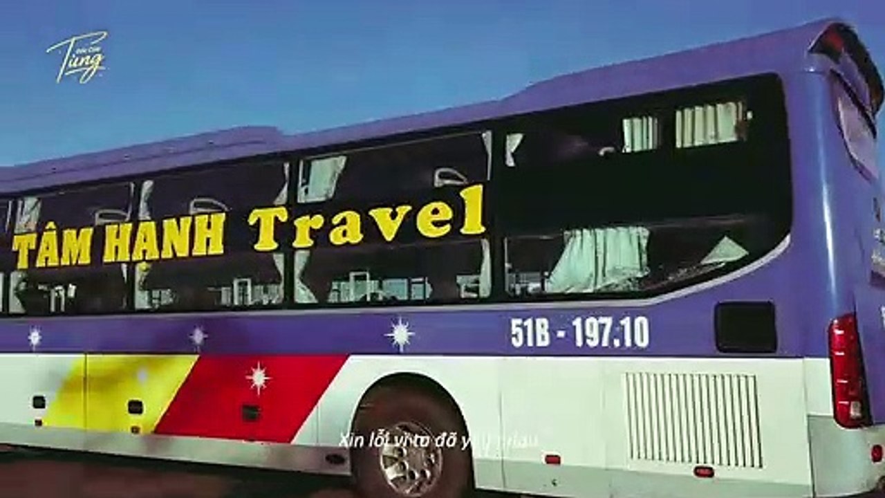 Ngày em đến em dạy anh cách yêu thương một người. Ngày em đi em chưa dạy an...