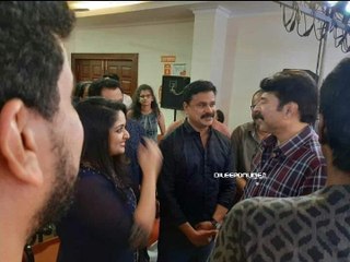 മമ്മൂക്കയെ കണ്ട സന്തോഷത്തില്‍ കാവ്യാ മാധവന്‍ | #Mammootty | Filmibeat Malayalam