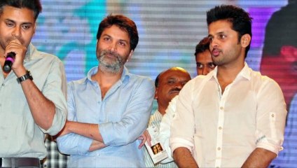 Pawan kalyan Hand Drawn Portrait in Nithin Office(Telugu)