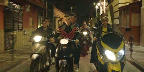 Pirañas: Los niños de la camorra - Trailer español (HD)