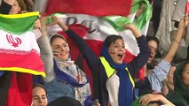 Iranische Frauen dürfen erstmals ins Stadion - nach 40 Jahren Verbot