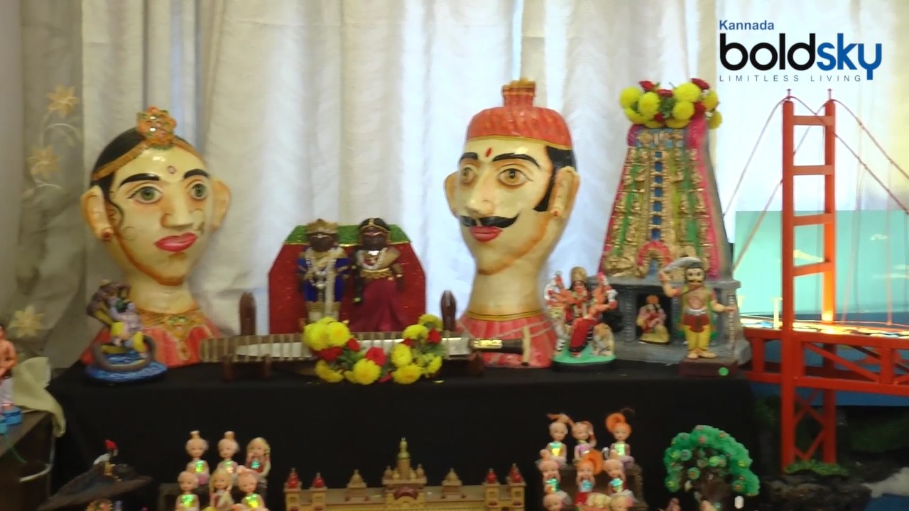 Dasara Dolls Exhibition In Bangalore | BoldSky Kannada