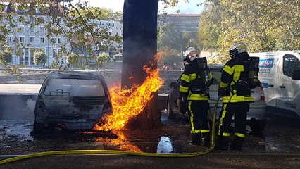 Incendie de véhicules à Chamars
