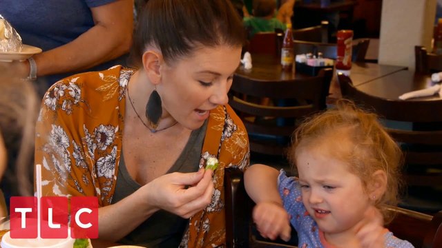 The Quints Have to Eat Veggies! | OutDaughtered