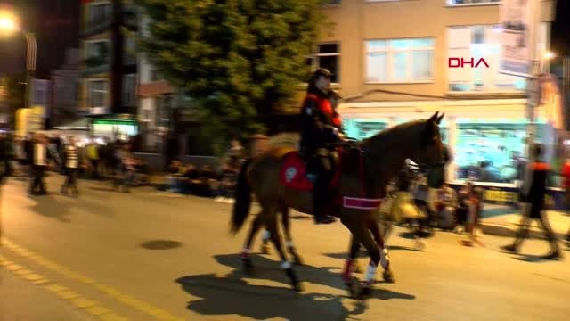 Spor taraftarlardan milli maça yoğun ilgi