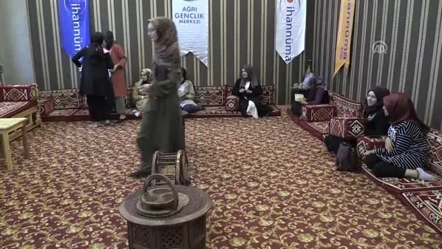 Üniversiteli öğrencilerden Barış Pınarı Harekatı'na destek