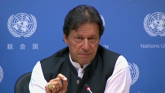 هل ينجح عمران خان في جمع الرياض وطهران على طاولة المفاوضات؟