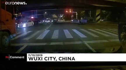 Çin’de otoyol köprüsü trafikteki araçların üzerine çöktü: 3 ölü