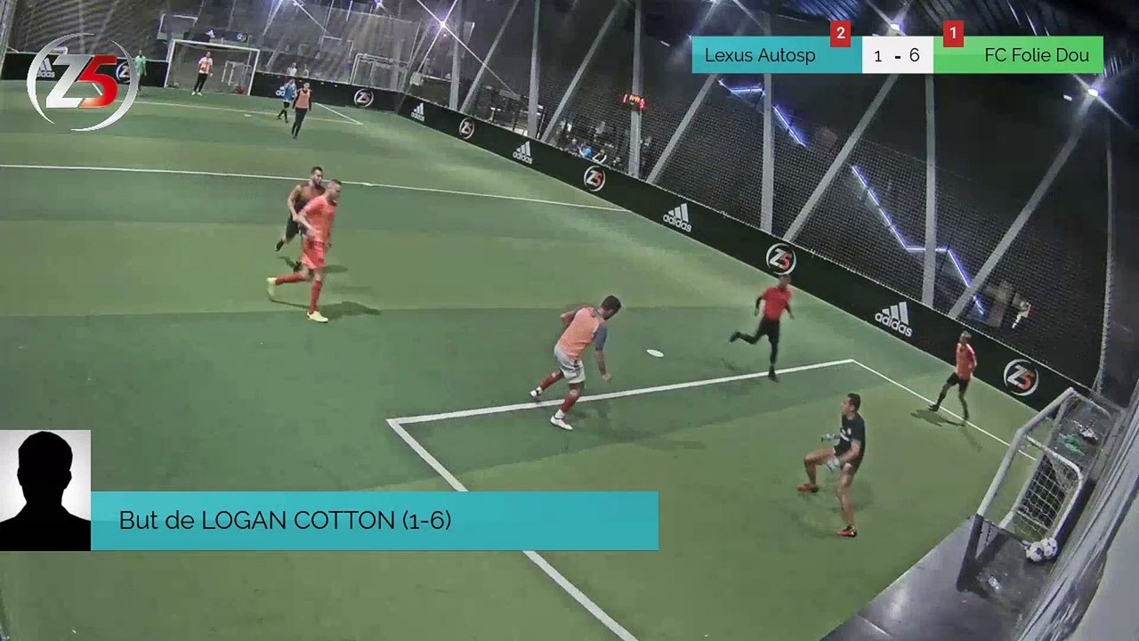 But de LOGAN COTTON (1-6)