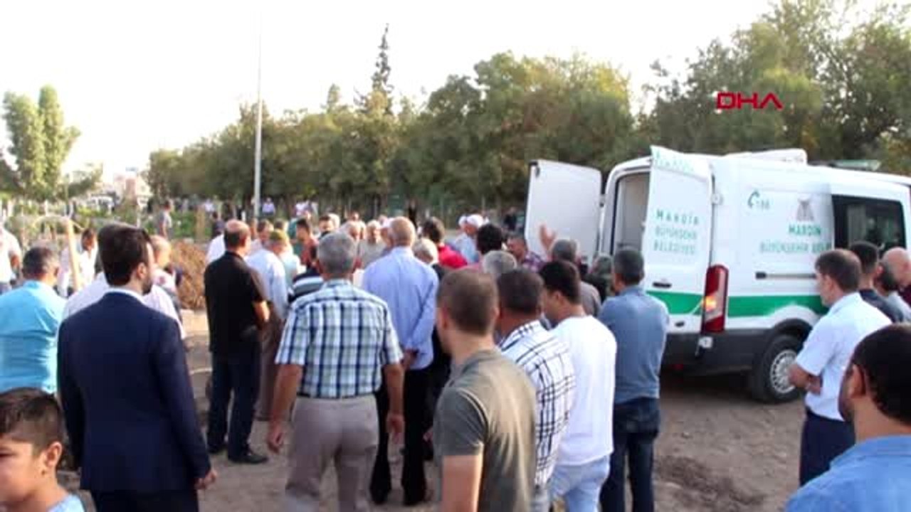 Mardin-havan saldırısında şehit olan mehmet şirin nusaybin'de toprağa verildi-2