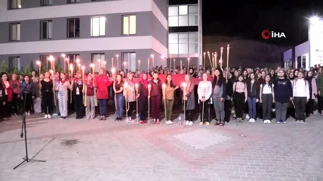 Uşak'ta KYK öğrencilerinden Barış Pınarı Harekatı'na tam destek
