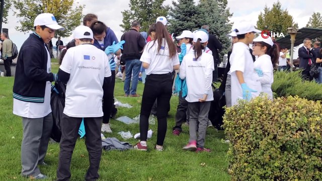 Mogan Gölü Sahili'nde çevre temizliği yapıldı