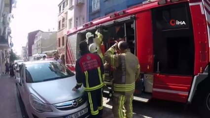 Pencere demirlerine kafası sıkıştı, itfaiye seferber oldu